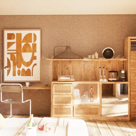 Yazz Collective Otel