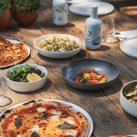 Otel Yazz Collective